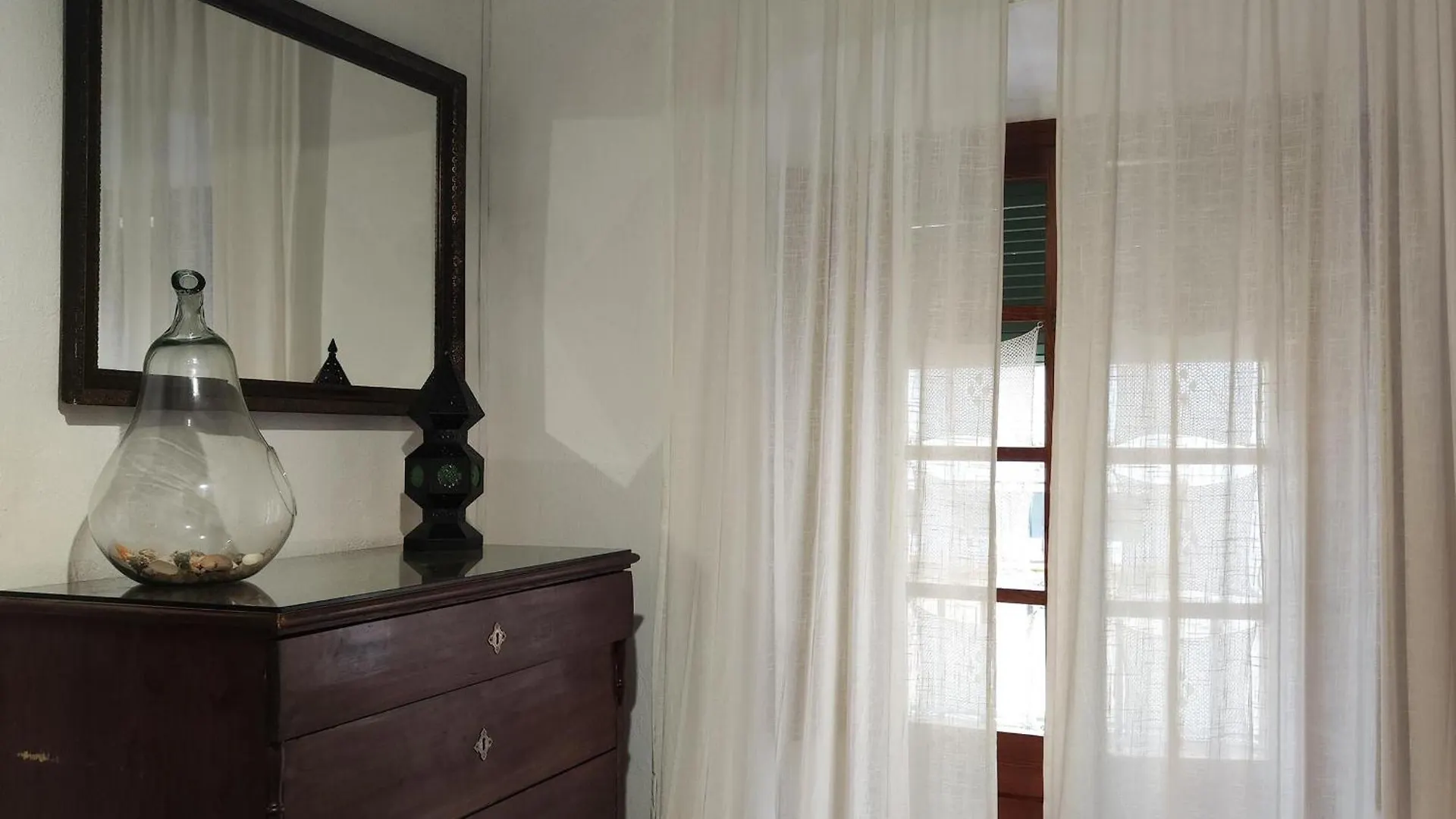 Casa De Piedra Del Siglo XVII Restaurada Con Encanto, Para 8 Personas, En Castello D'Empuries - Es-228-96 別荘 カステリョ・デンプリエス