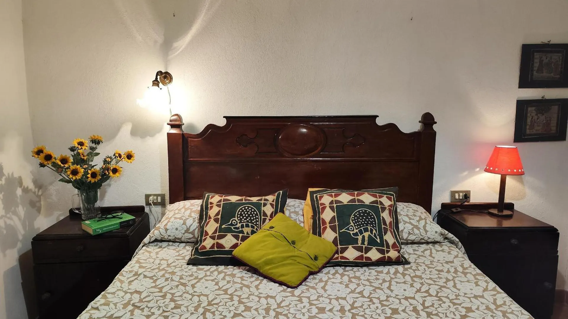 Feriehus Casa De Piedra Del Siglo XVII Restaurada Con Encanto, Para 8 Personas, En Castello D'Empuries - Es-228-96