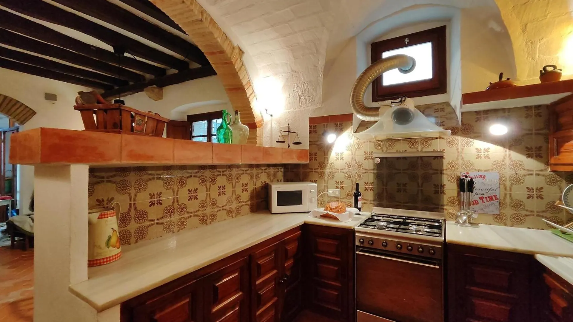 Casa De Piedra Del Siglo XVII Restaurada Con Encanto, Para 8 Personas, En Castello D'Empuries - Es-228-96 Semesterbostad Castello  D'Empuries